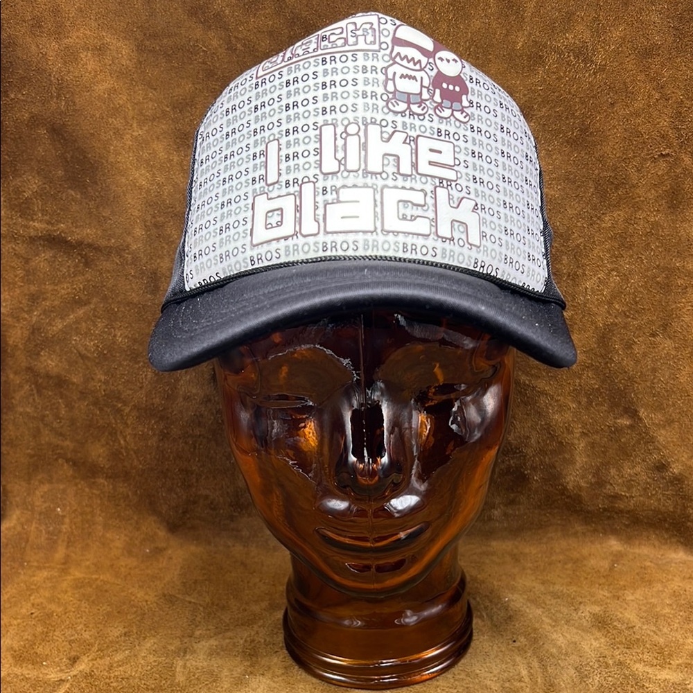 Black and Gray Graphic Streetwear Trucker Cap